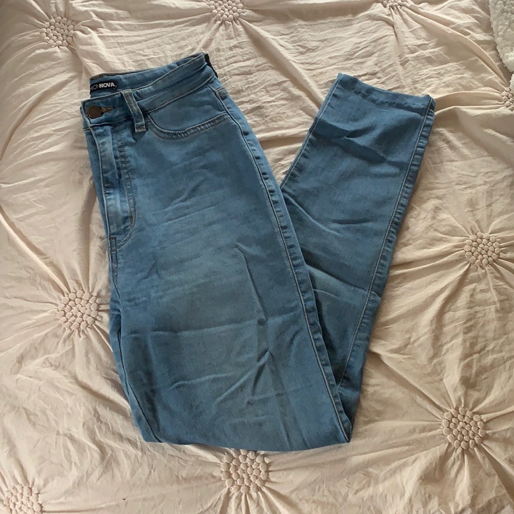 Fashion Nova size 7 jeans